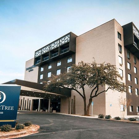 Doubletree By Hilton Lubbock - University Area Esterno foto