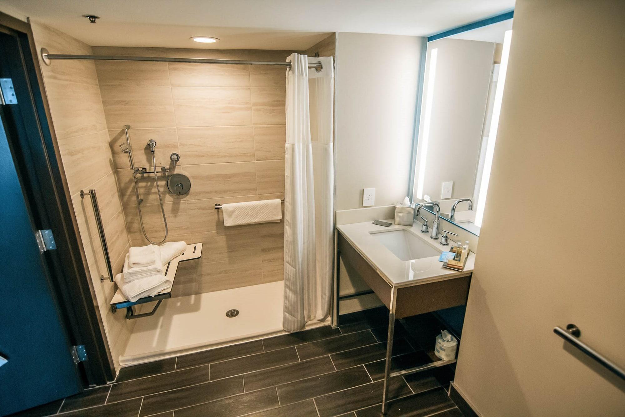 Doubletree By Hilton Lubbock - University Area Esterno foto