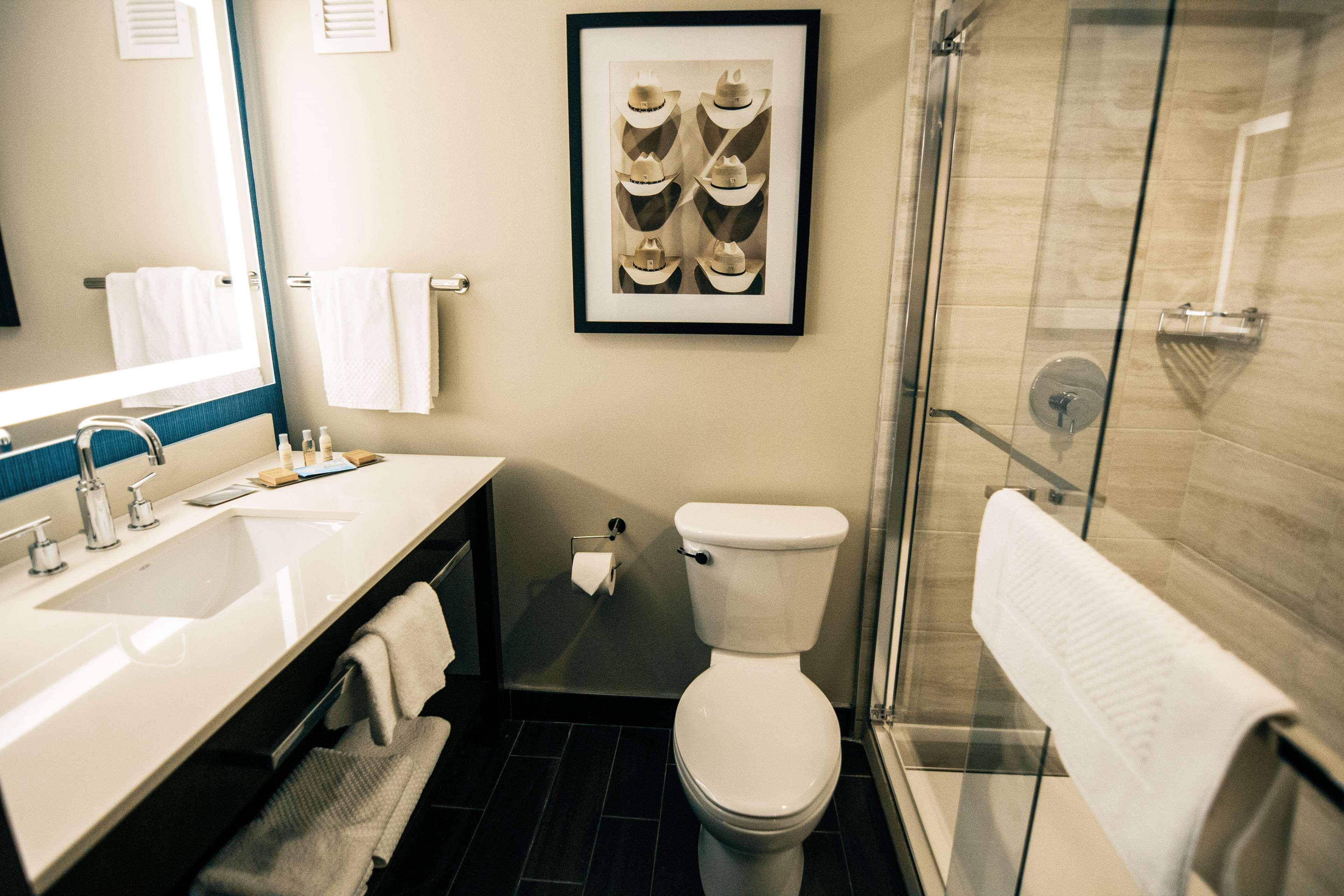 Doubletree By Hilton Lubbock - University Area Esterno foto