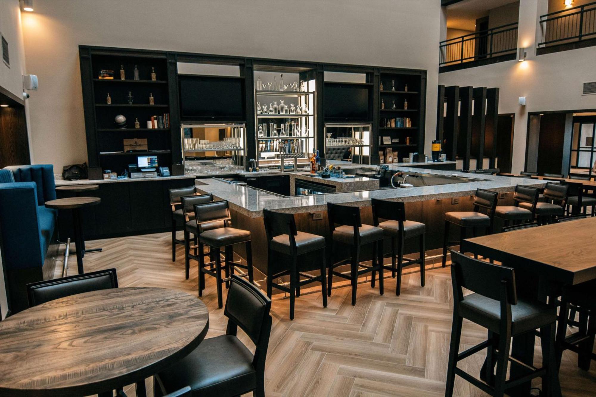 Doubletree By Hilton Lubbock - University Area Esterno foto