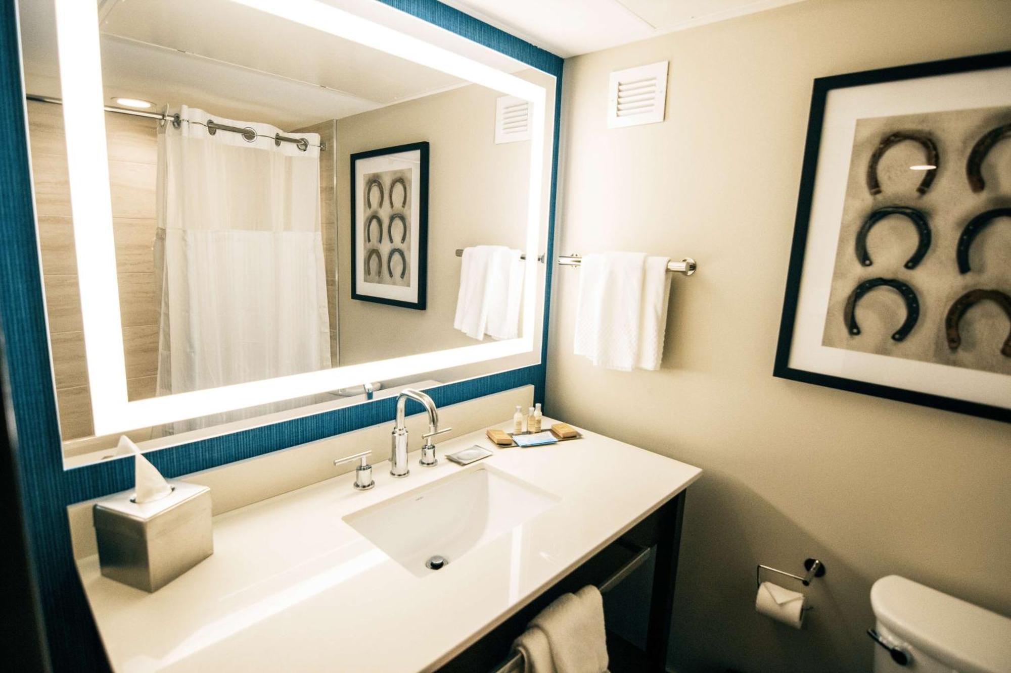 Doubletree By Hilton Lubbock - University Area Esterno foto